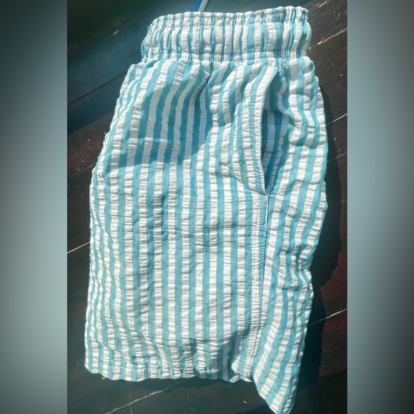 Bundle- 2 pairs of boys 10/12 bathing suits - Picture 2 of 10